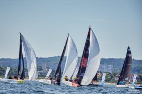 Półmetek sezonu w żeglarskich Ligach Regionalnych – kto awansuje do finału w Szczecinie?